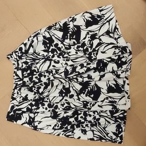 Black and white skirt xs Cynthia Rowley